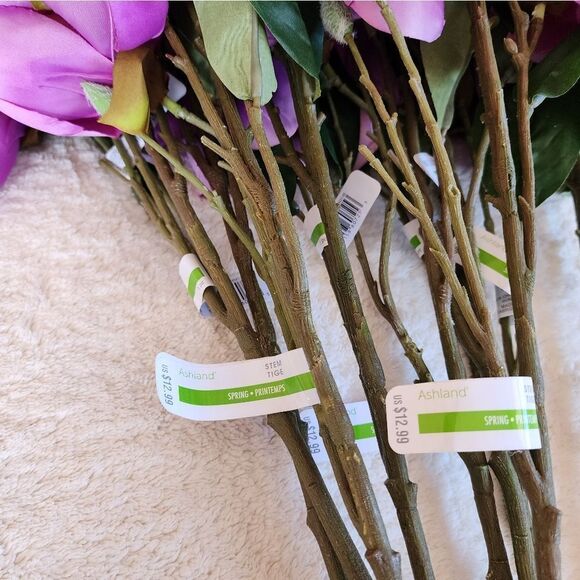 New large Artificial Silk Flowers Purple Magnolia bundle of 9 steams - Picture 8 of 8